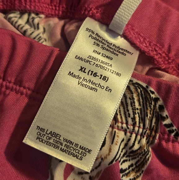 XL Womans Pink Pajamas with Tiger Print - Picture 4 of 6